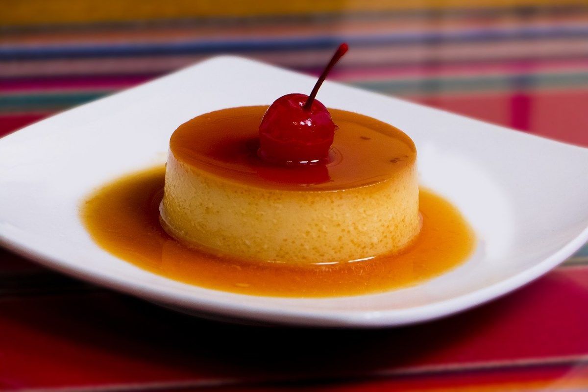 Flan súper fácil.
