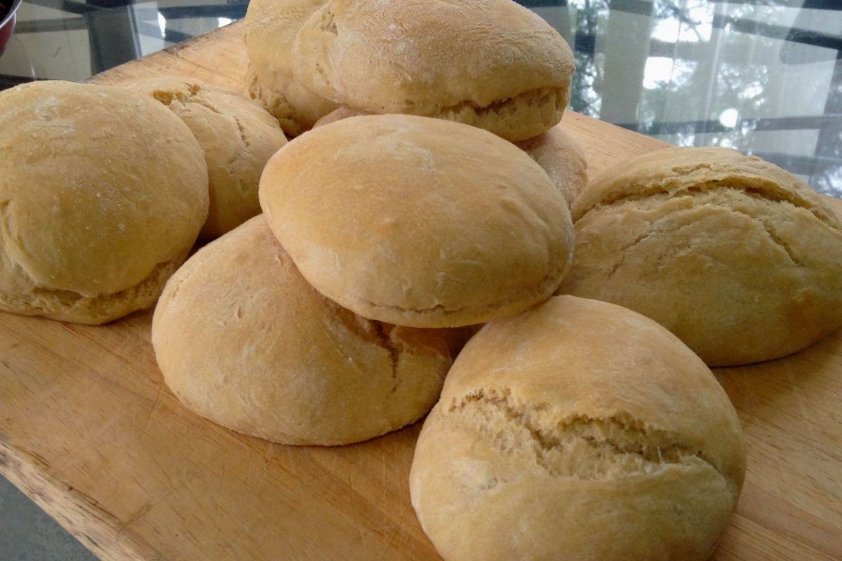 Panecillos o molletes para el desayuno